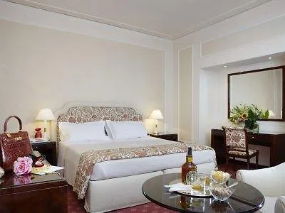 Hotel De La Ville Florence