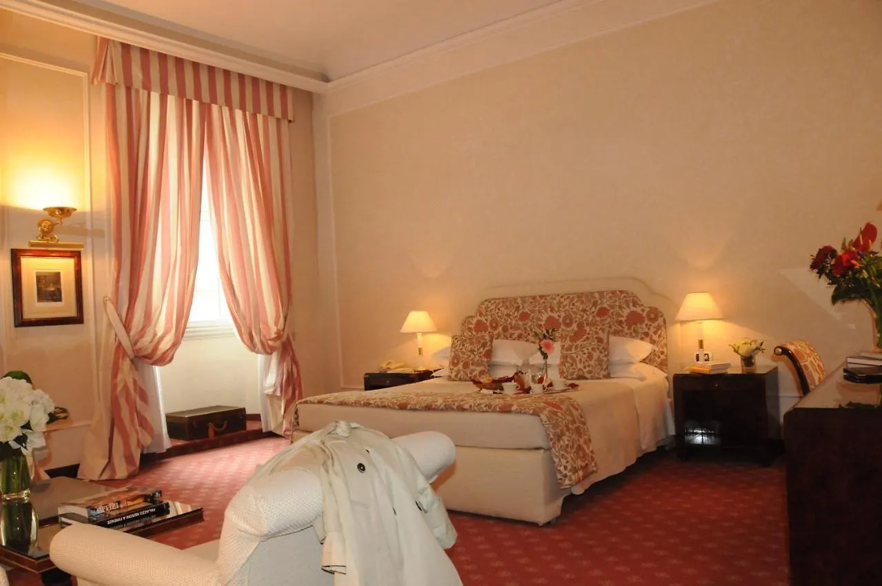 Hotel De La Ville Firenze