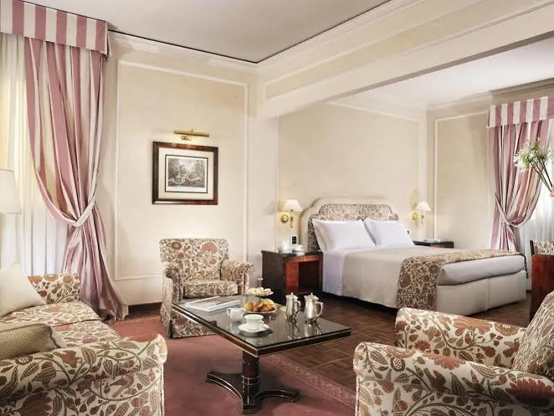 Hotel De La Ville Florence